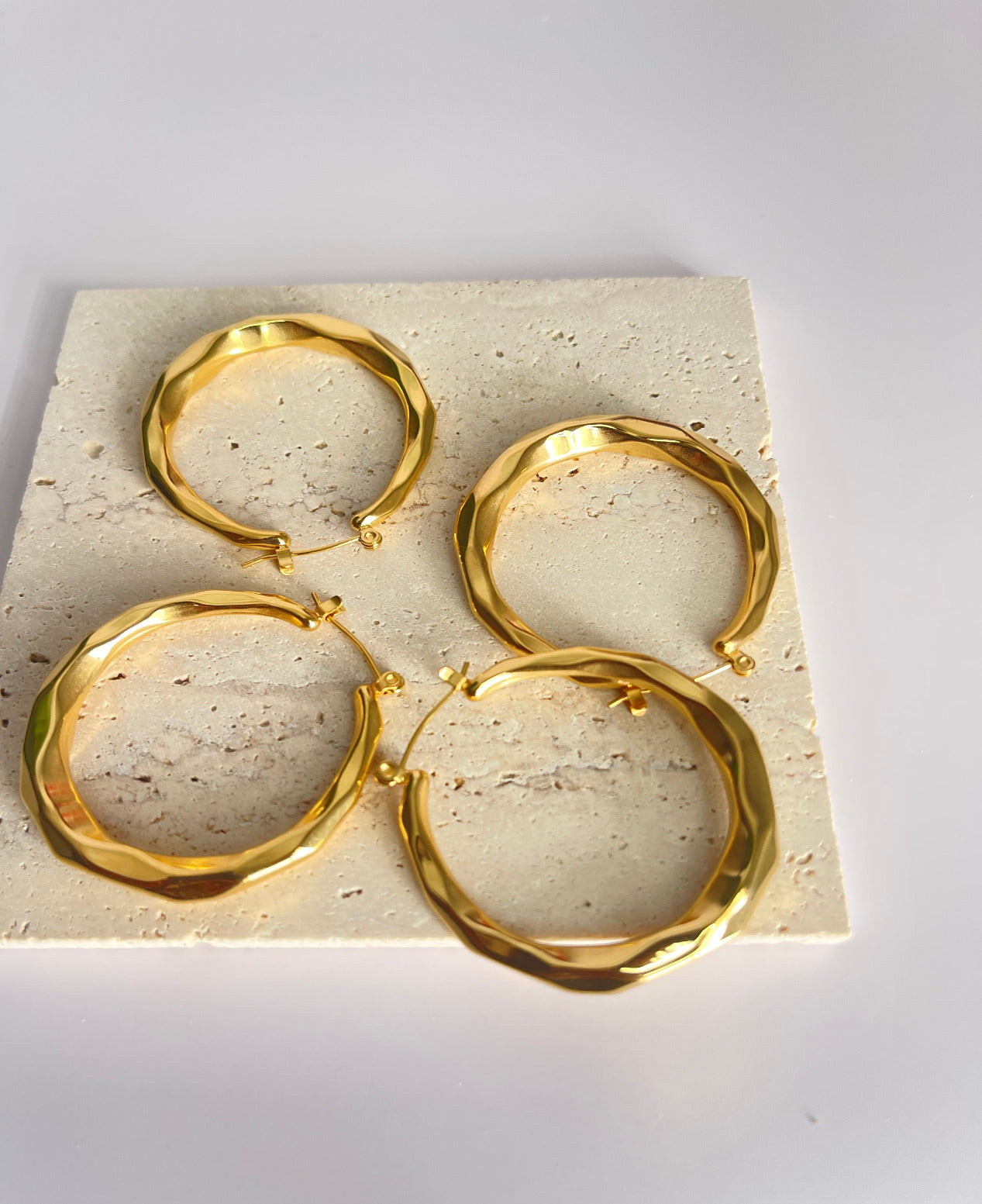 4cm- 18k gold hoop women circle earring