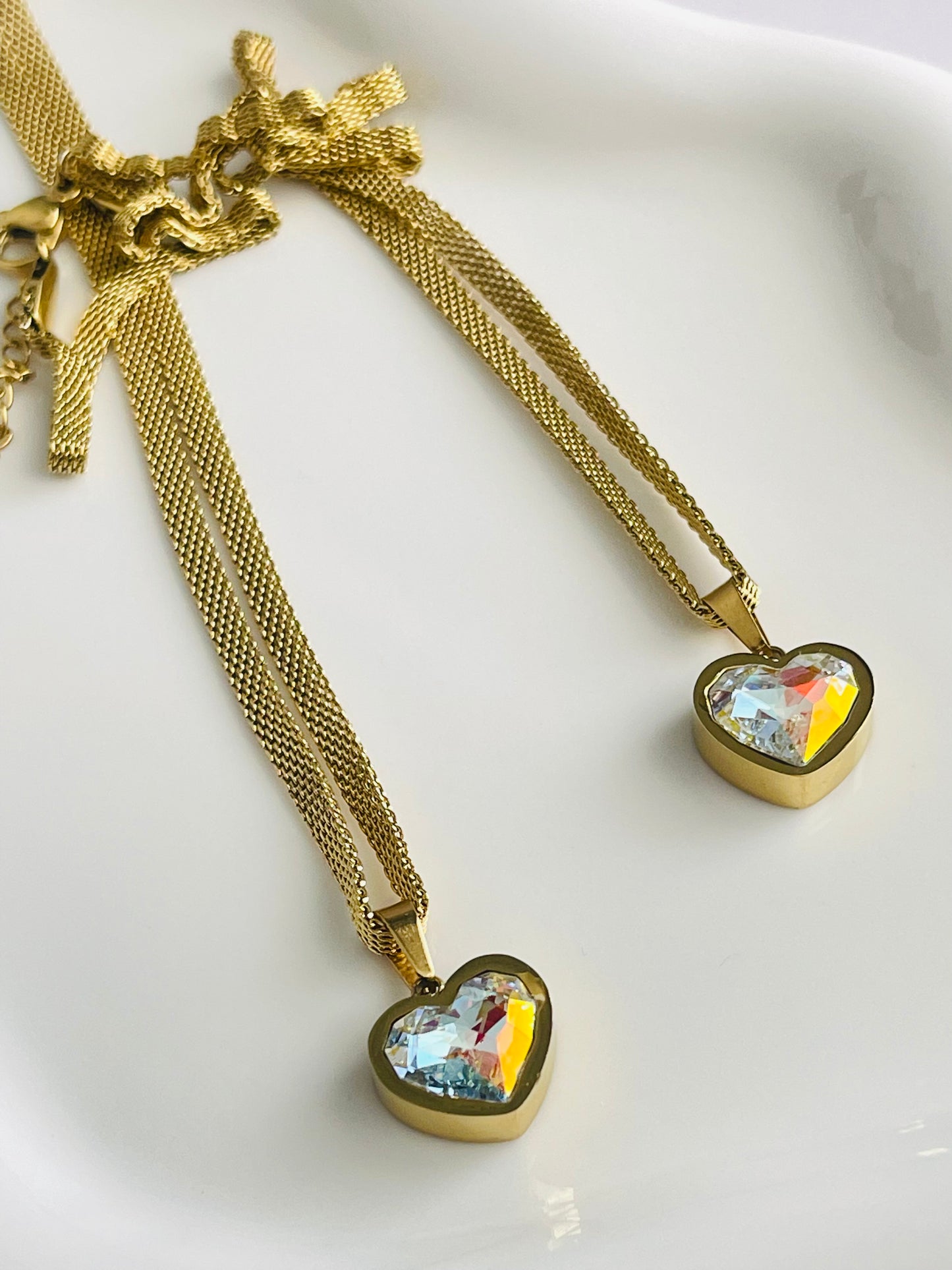 Golden White Heart Shape Cubic Zirconia Heart Pendant Necklace For Women