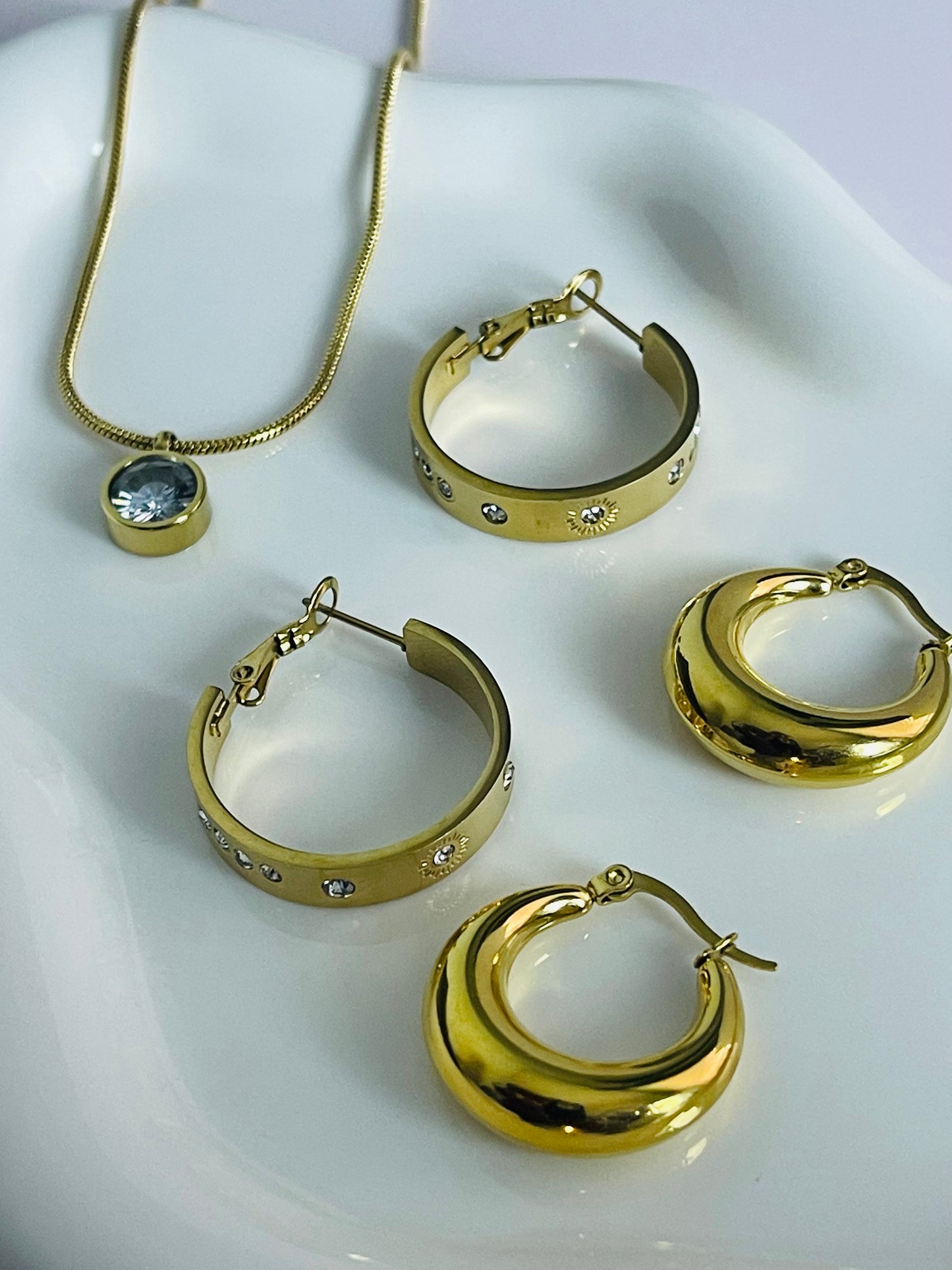 Sparkling Zircon punk round circle huggie women's earring