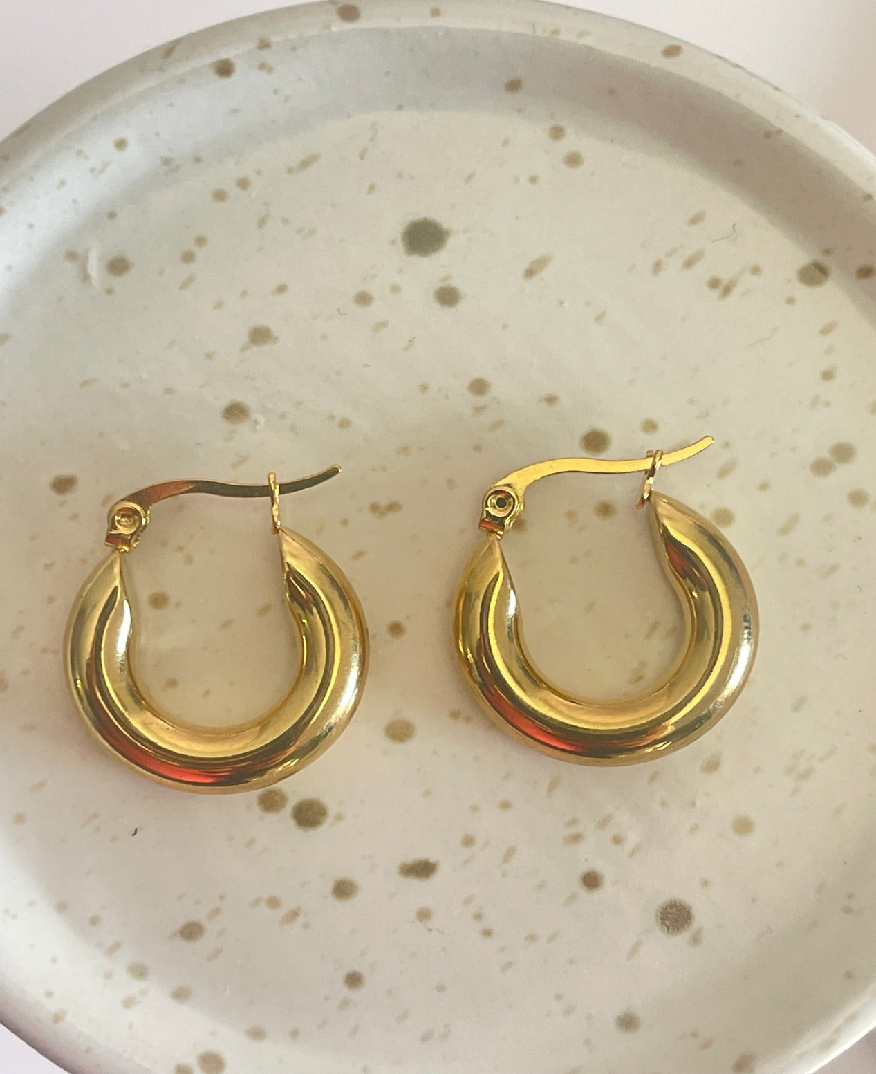 14k Gold filled hoop earring -Thick gold Hoop earring