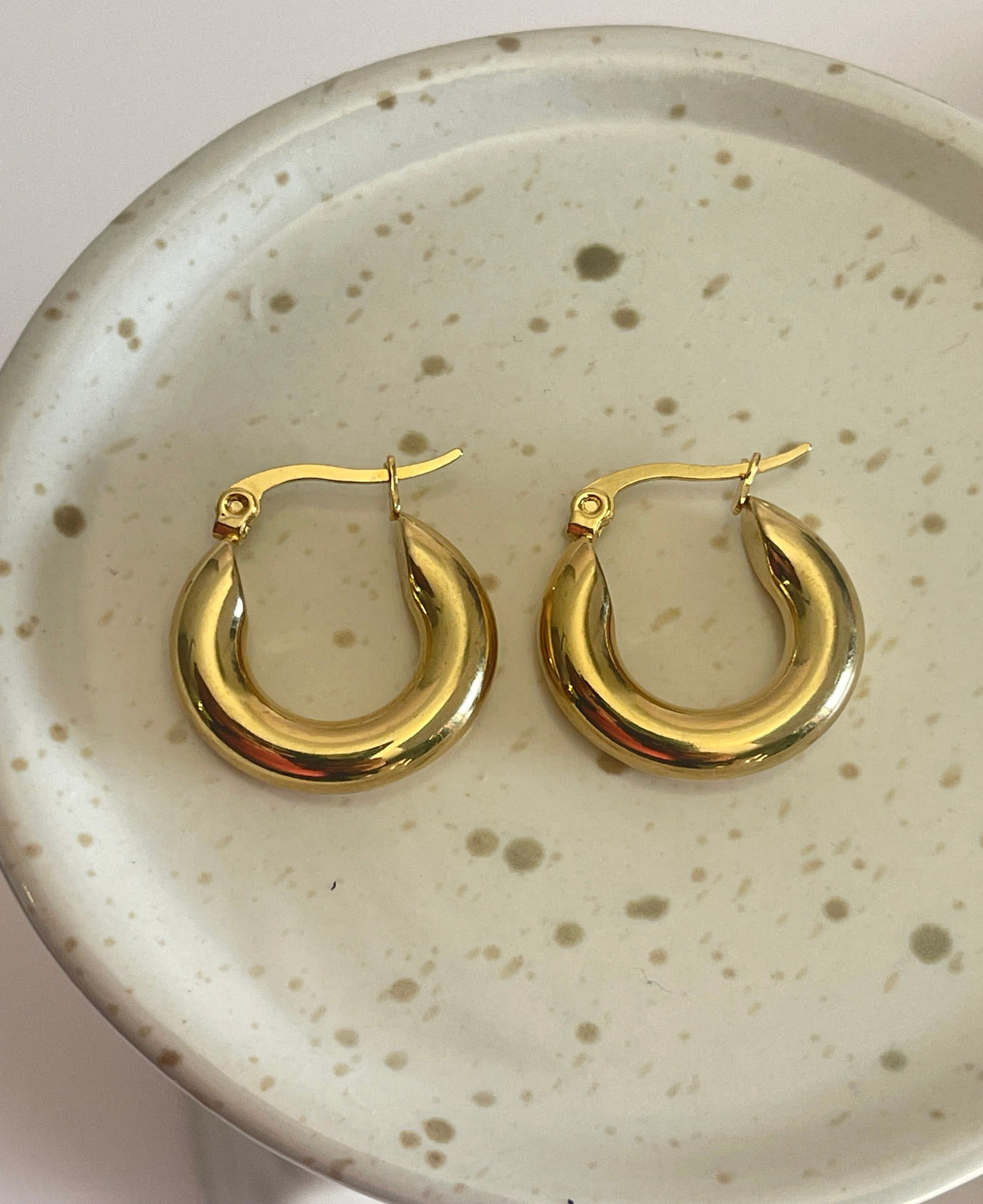 14k Gold filled hoop earring -Thick gold Hoop earring