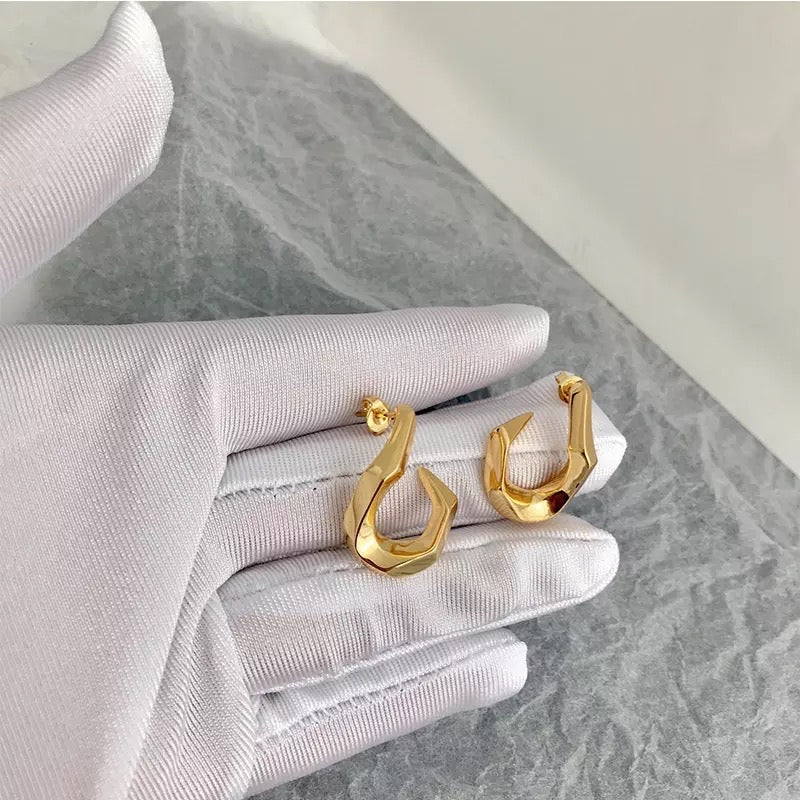 14k Big style twisted women earring