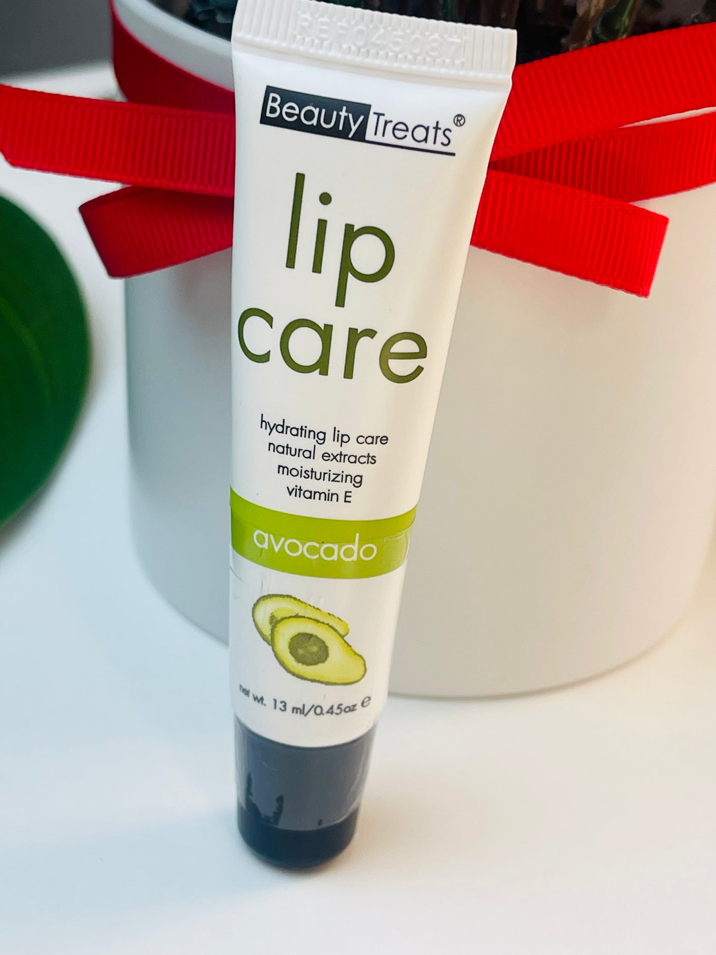 Beauty Treats hydrating lip care natural extracts moisturizing vitamin E