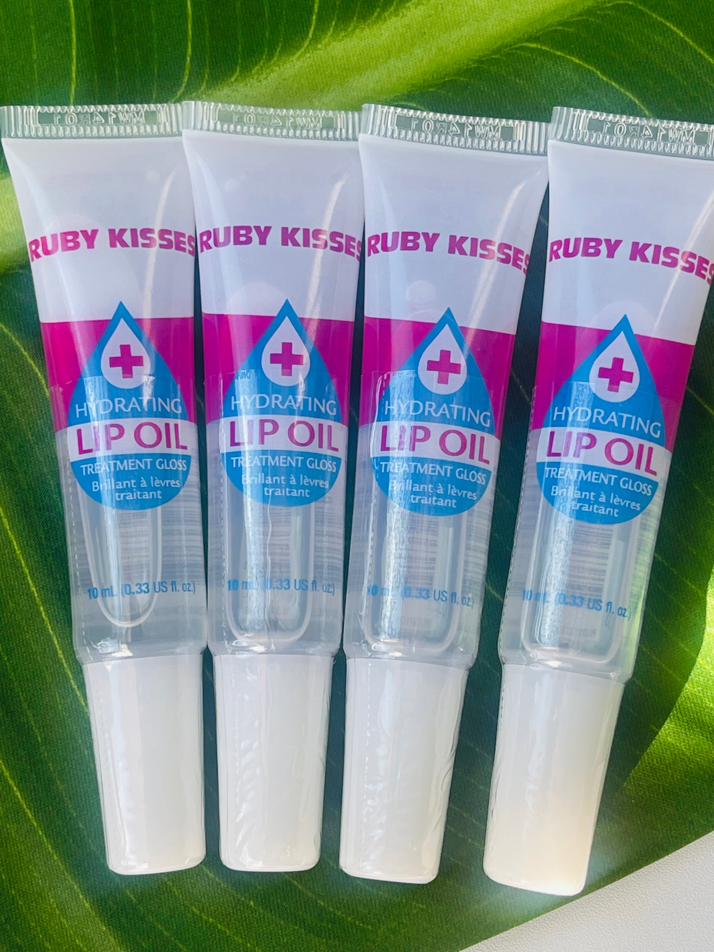 Ruby kisses hydrating lip glossy  oil