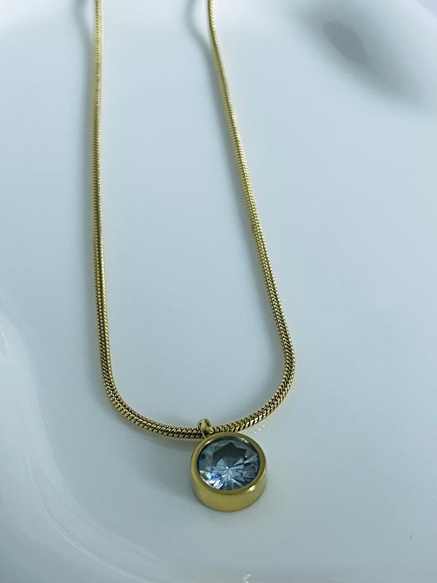 Shiny stone  Zincon Pendant 18k gold collar chain jewelry