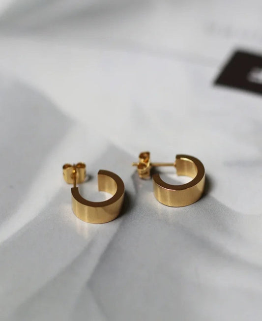 Chunky C Shape 18k gold Hoop Stud Earrings