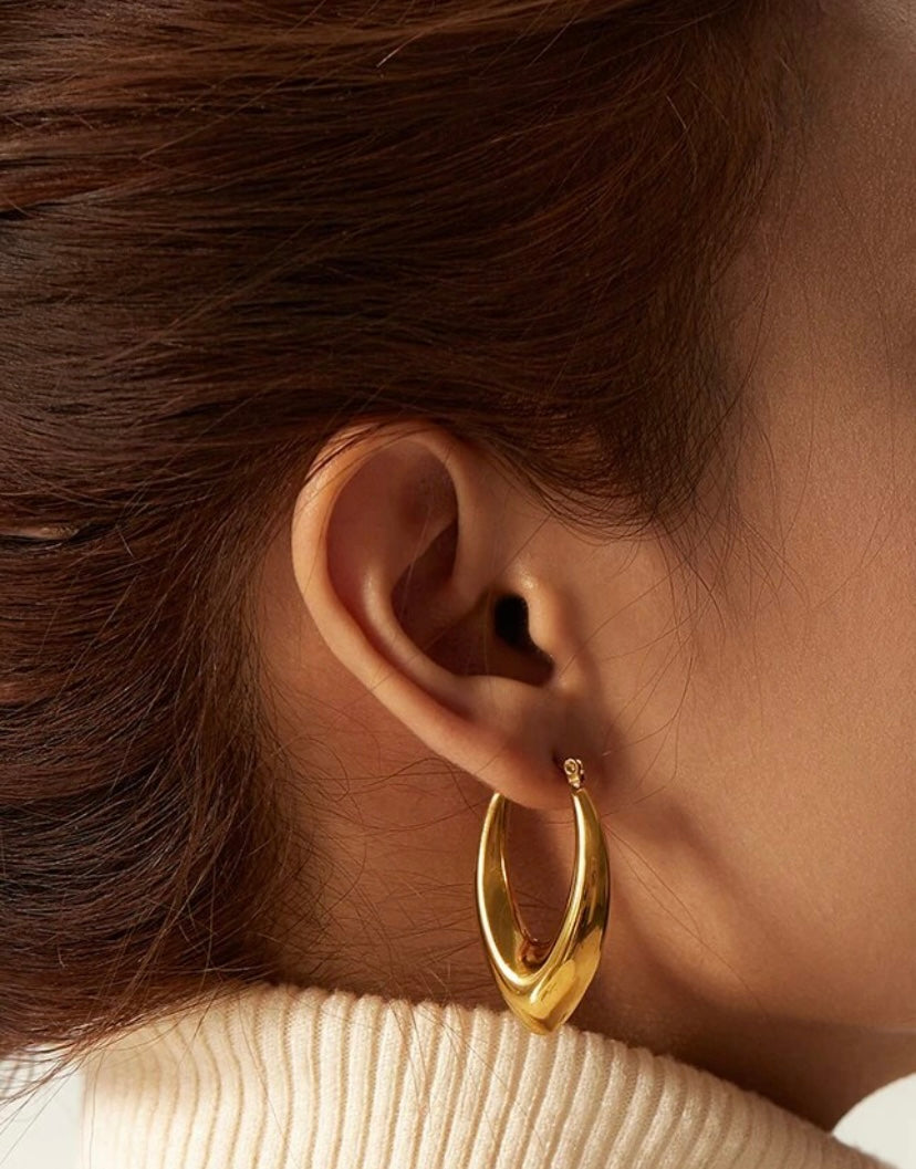 18k Gold Hoop earring V Oval  Hoop earrings Statement women  Hoop Earring