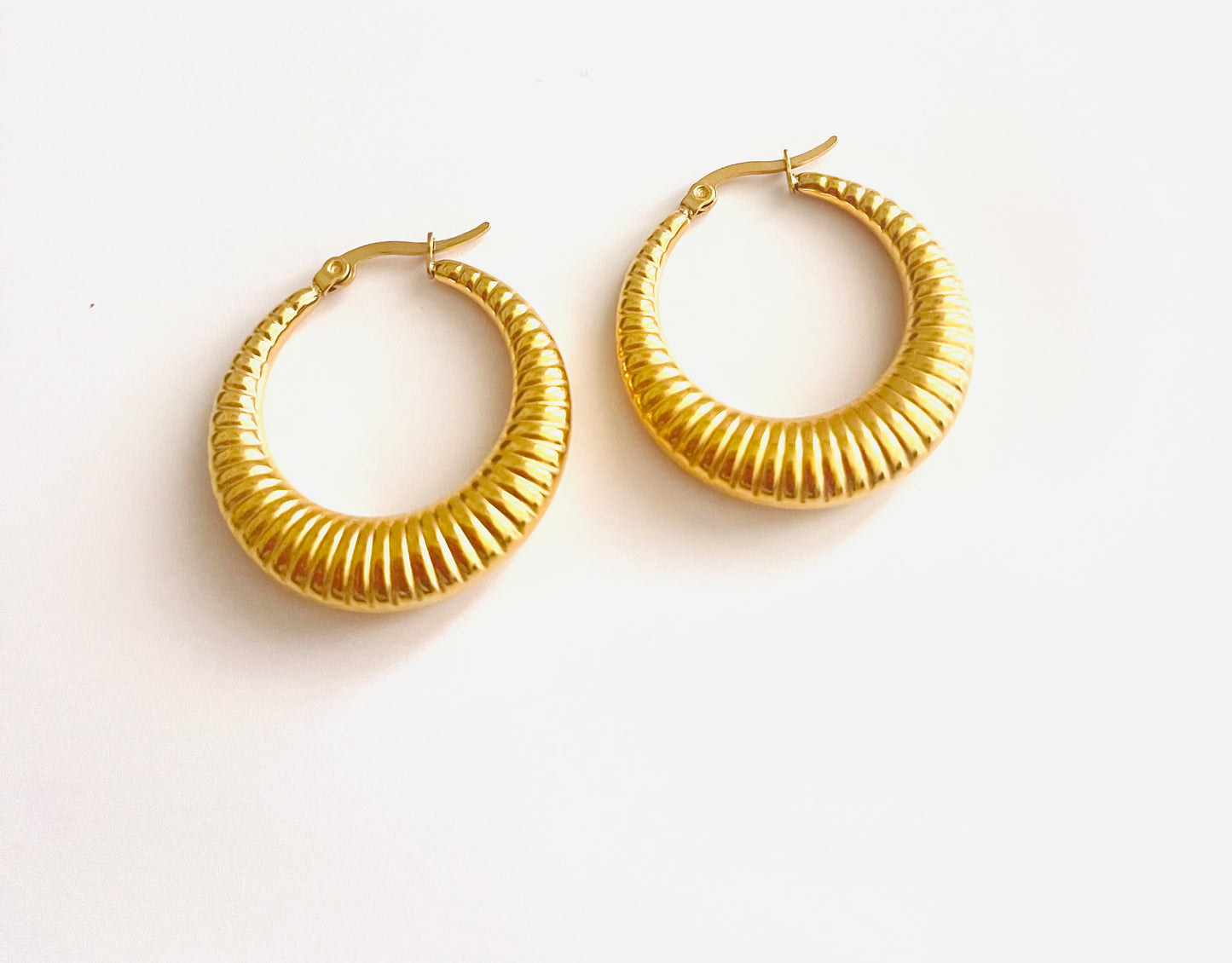 18K Gold Croissant Hoops, Gold Twisted Croissant Earrings, Bold Earrings, Chunky Earrings, Statement Earrings, Thick Hoop Earrings