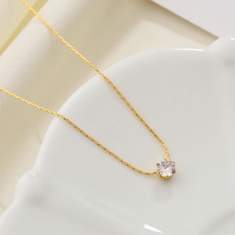 4mm Single Zircon Diamond Pendant Necklace for Women 18k gold chain