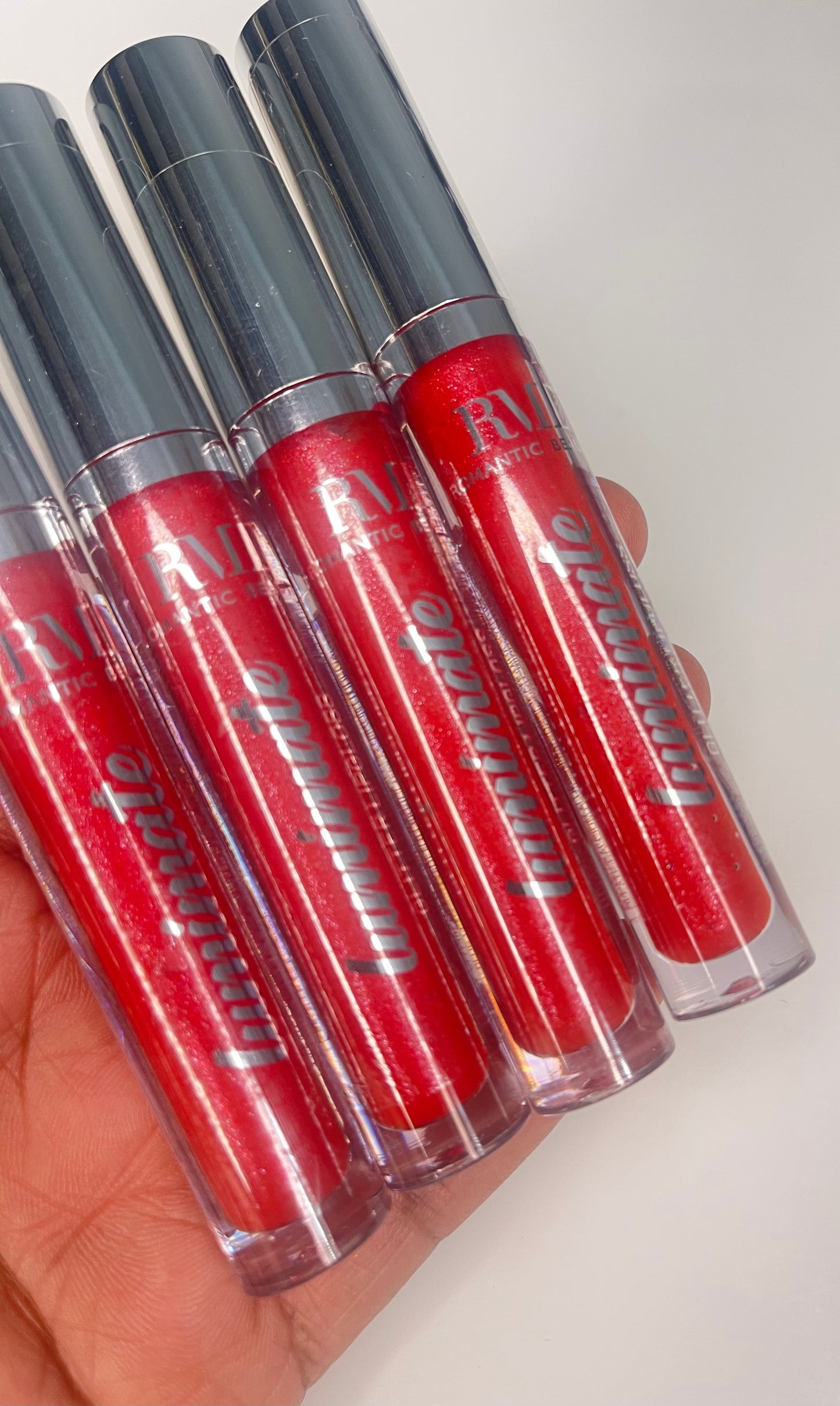 RMT-Romantic beauty lumimate shimmer lipgloss