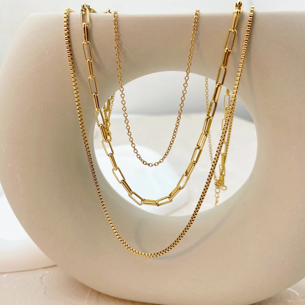 18k gold layered necklace set-Three gold chains set-Dainty triple strand choker-Bundle multi layer set-3 minimalist choker-Everyday fashion jewelry