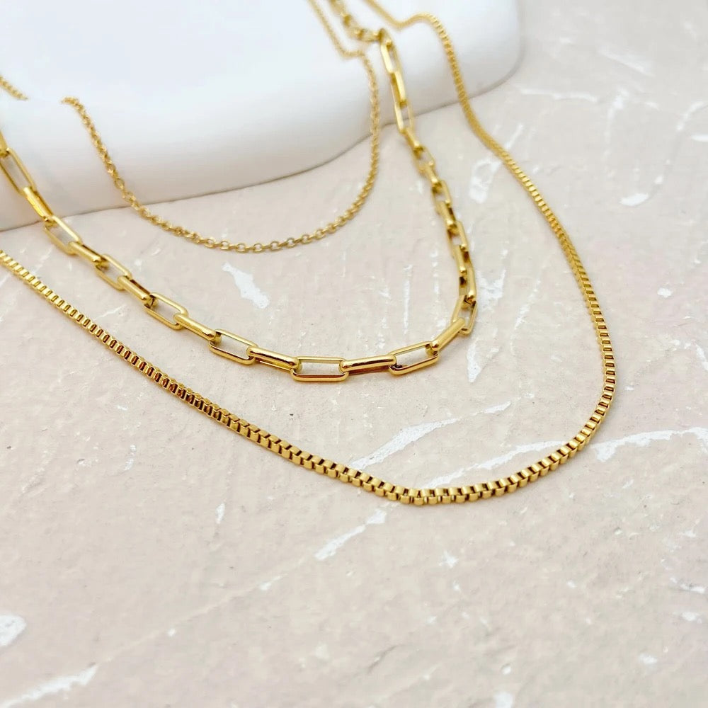 18k gold layered necklace set-Three gold chains set-Dainty triple strand choker-Bundle multi layer set-3 minimalist choker-Everyday fashion jewelry